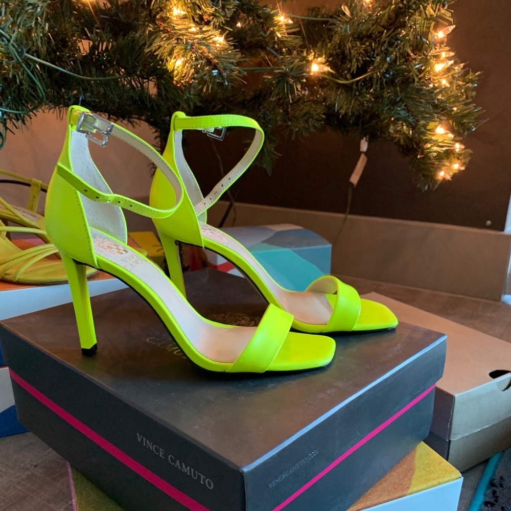 Vince Camuto Lauralie Heels Highlighter Yellow